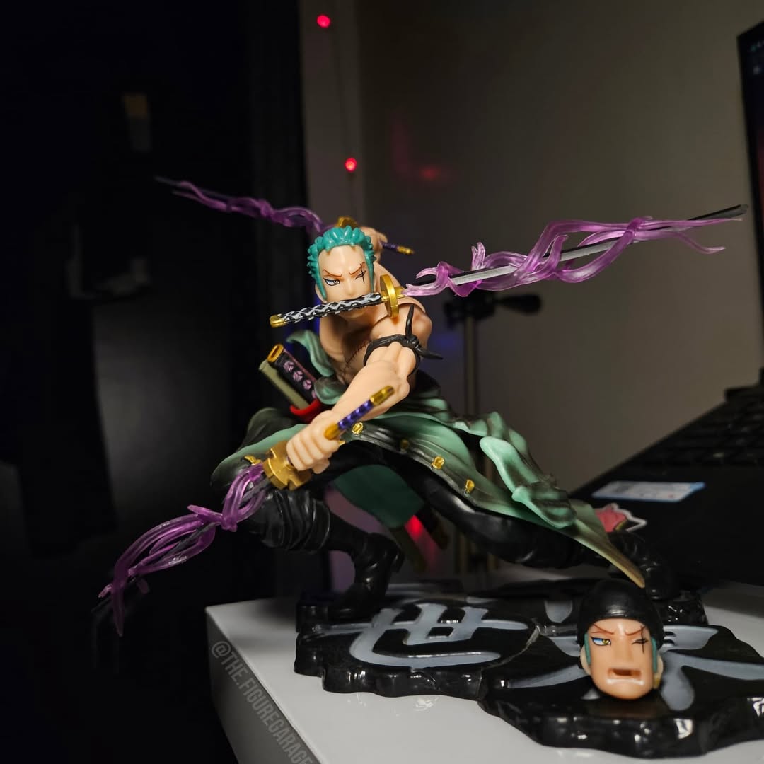 Zoro Three sword - With Extra Switchable Face (18cm)