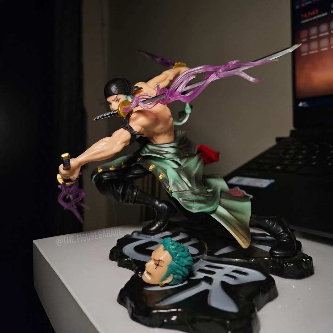 Zoro Three sword - With Extra Switchable Face (18cm)